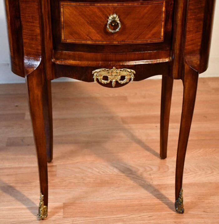 1910 pair of antique french louis xv walnut and satinwood marble top nightstands bedside tables 4524