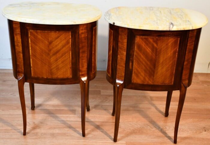 1910 pair of antique french louis xv walnut and satinwood marble top nightstands bedside tables 5498