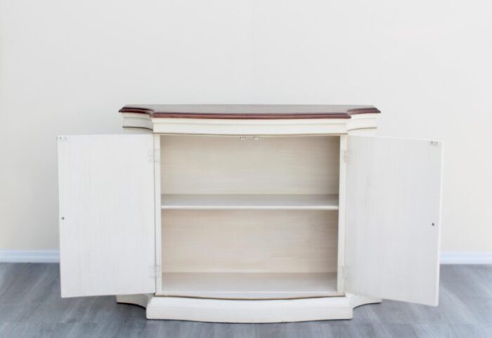 1970s regency style cream console cabinet 6964