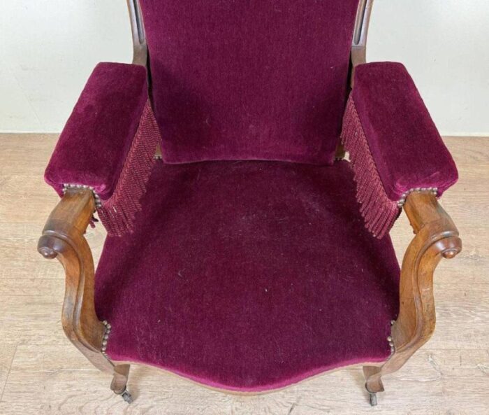 19th century voltaire armchair in walnut 4736