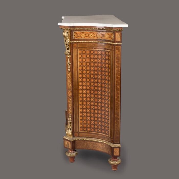 9885 Pair marquetry cabinets side master