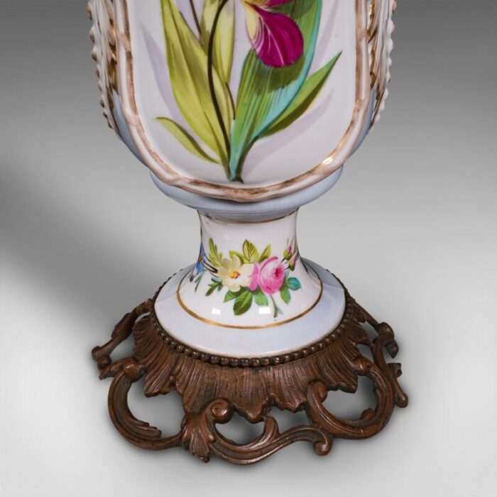 antique mantlepiece vase 1900s 11