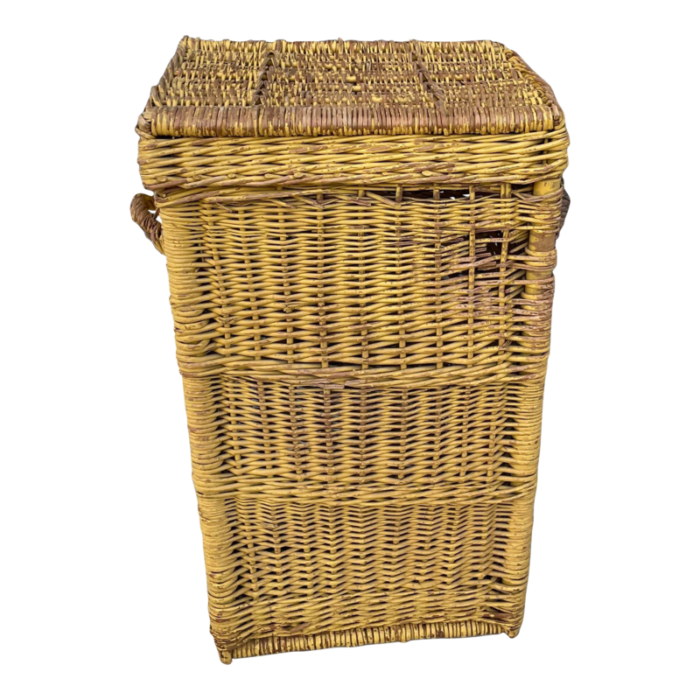 antique wicker hamper 9170