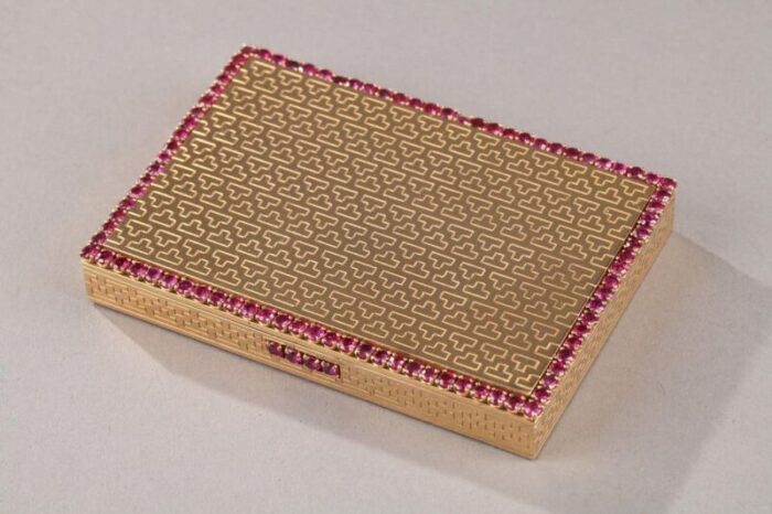 art deco gold and ruby compact 2