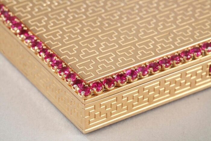 art deco gold and ruby compact 7