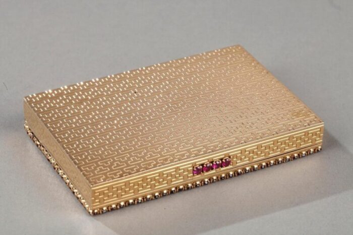 art deco gold and ruby compact 8