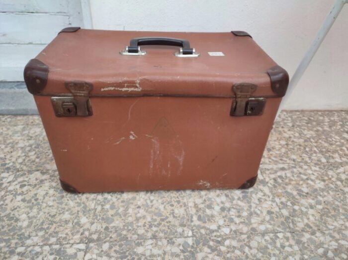 art deco suitcase 1