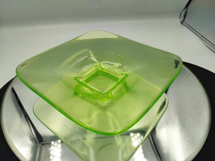 art deco uranium glass plate 1