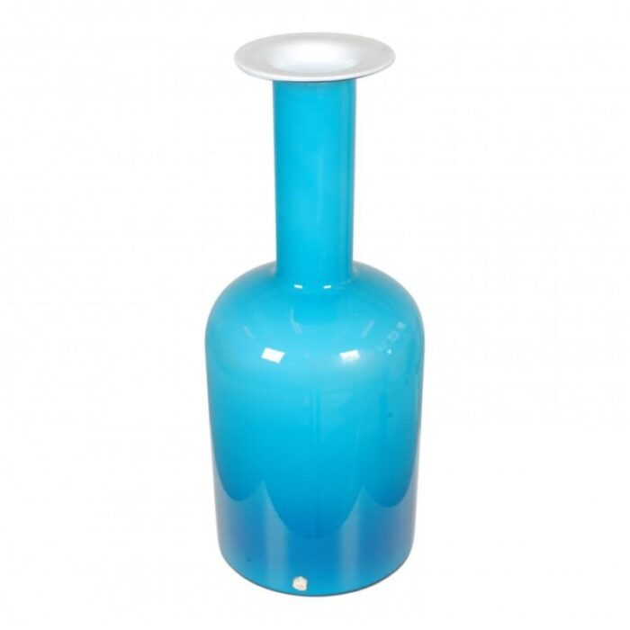 blue glass vase from otto brauer holmegaard 2