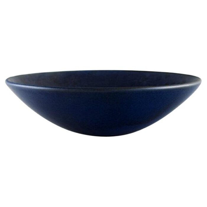 bowl in glazed stoneware by suzanne ramie for atelier madoura 1