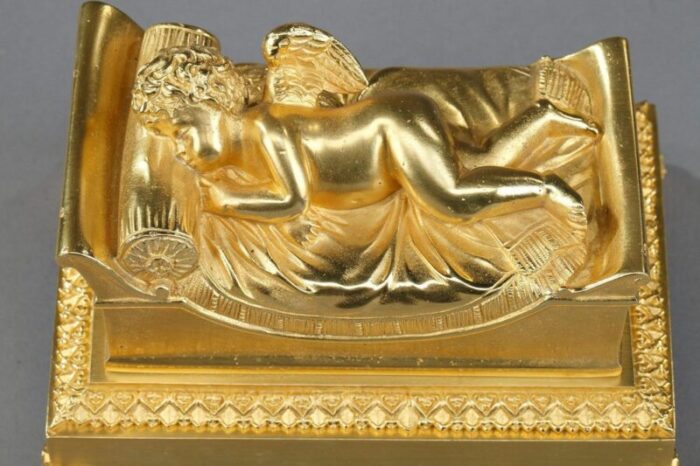 bronze inkwell depicting a sleeping putto 8