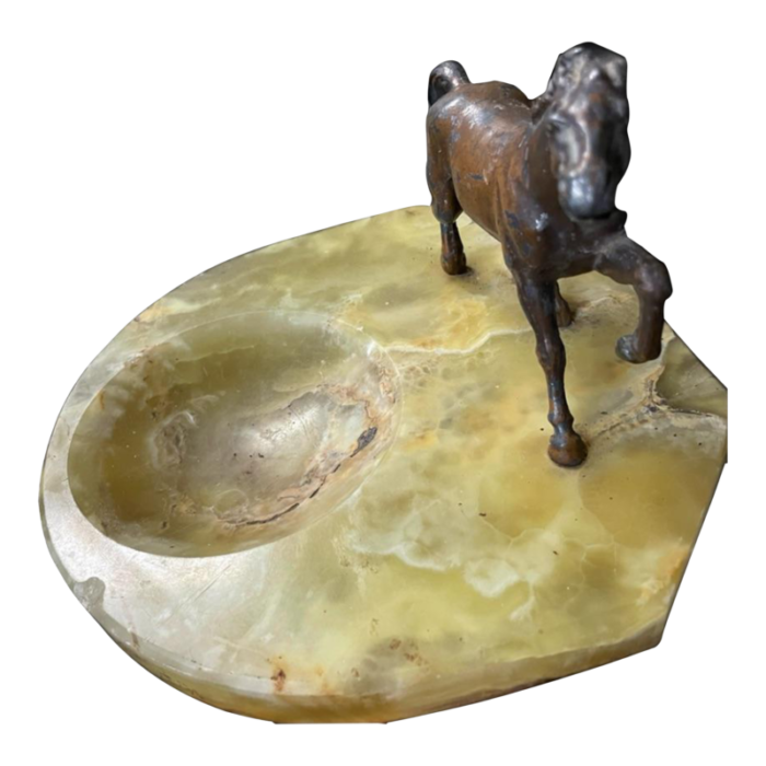 bronzemetal horse on green onyx ashtray 4909