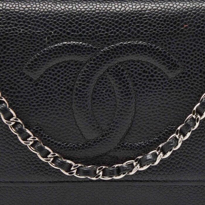 chanel black quilted caviar leather classic wallet on chain 1526