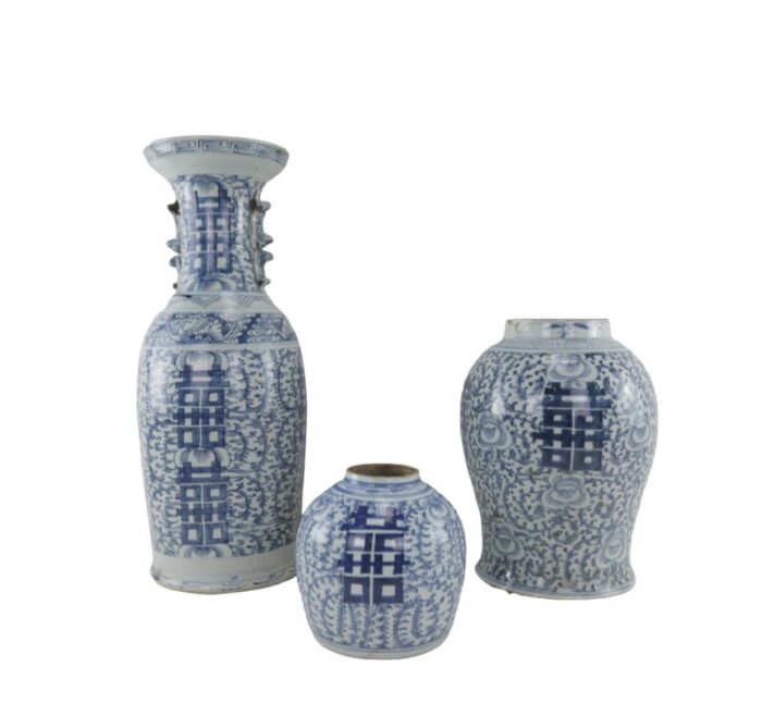 china mid qing blue and white porcelain ginger jar 4398