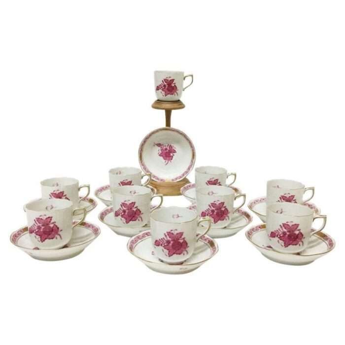 chinese bouquet raspberry porcelain cups and saucers from herend hungary set of 20 1