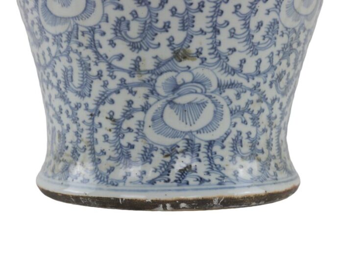 chinese mid qing blue and white porcelain ginger jar 6775