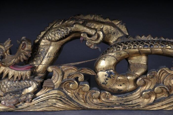 chinese ming dragon wall decoration in giltwood 3