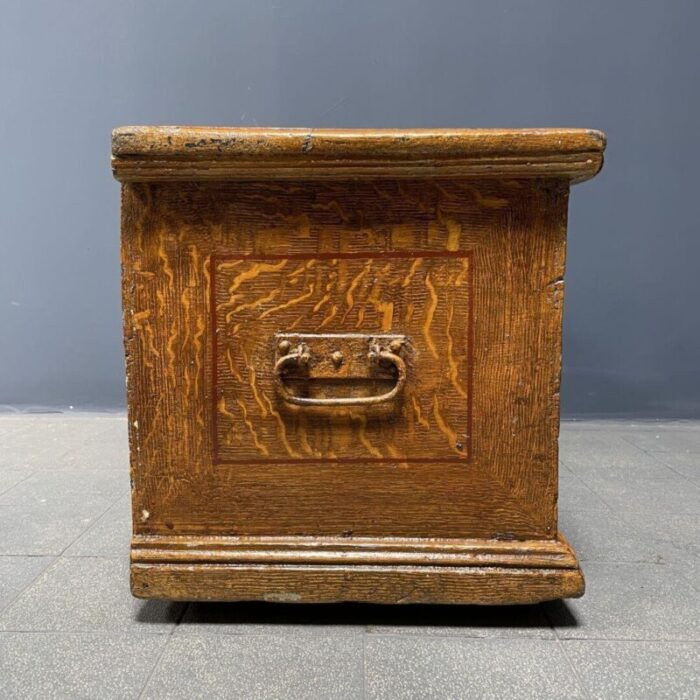 dutch painted coffer 24