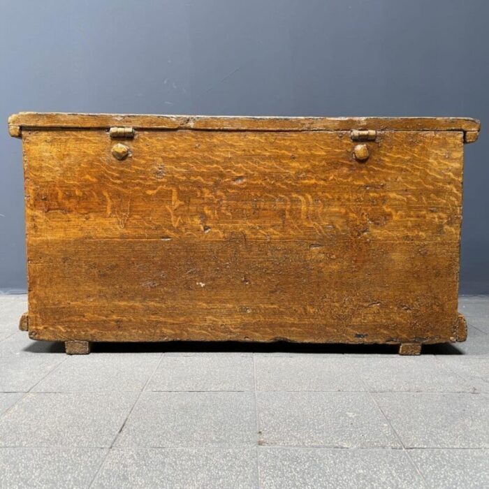 dutch painted coffer 27