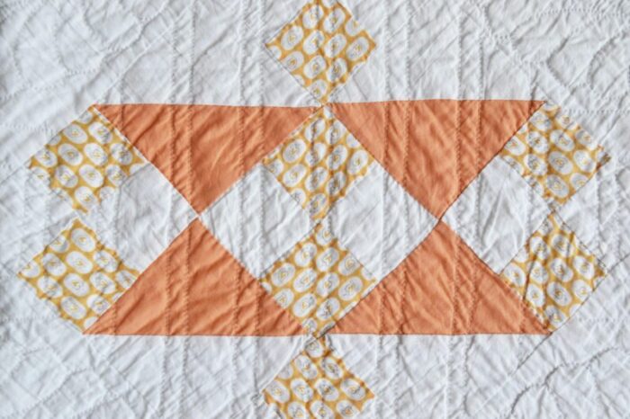 early 20th century quilt with hand stitched mattlasse detail 4464