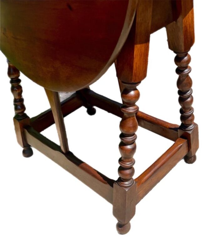 english jacobean style drop leaf table 0963