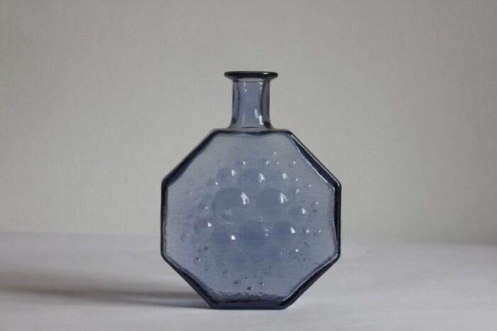 finnish stella polaris bottle by nanny still for riihimaen lasi 1967 2