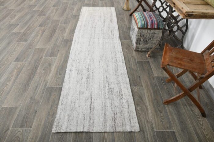 flatweave runner kilim rug in wool 4470