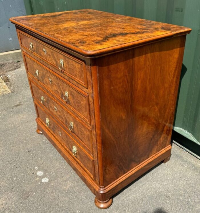 french burr walnut chest of drawers 1870s 0072