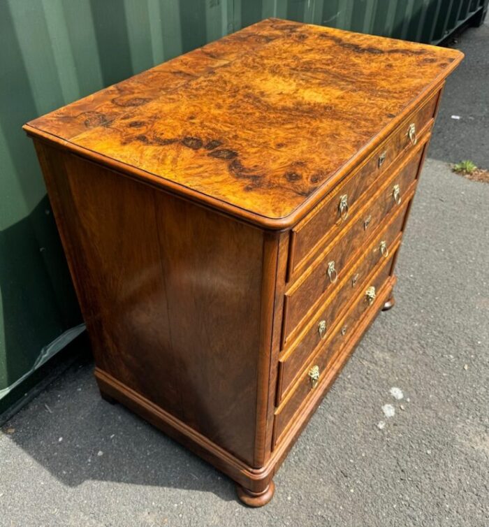 french burr walnut chest of drawers 1870s 3922