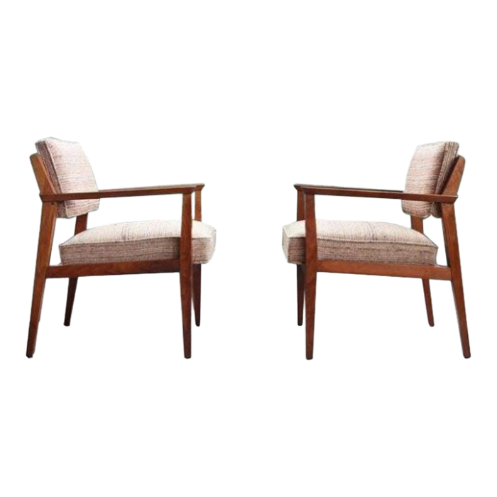 giacomo buzzitta mid century modern walnut lounge chairs by stow davis a pair 4317