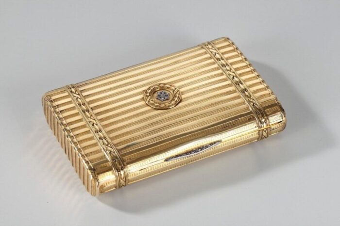 gold case with diamonds by henri husson early 20th century 3