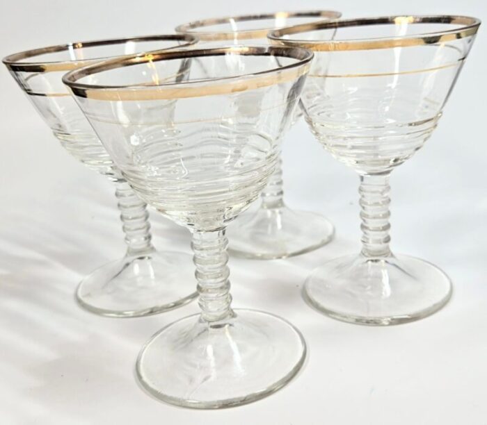 hollywood regency champagne coupes set of four 6079