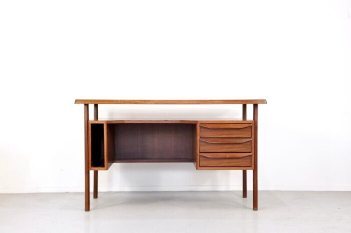 italian desk in teak 1960s 7396