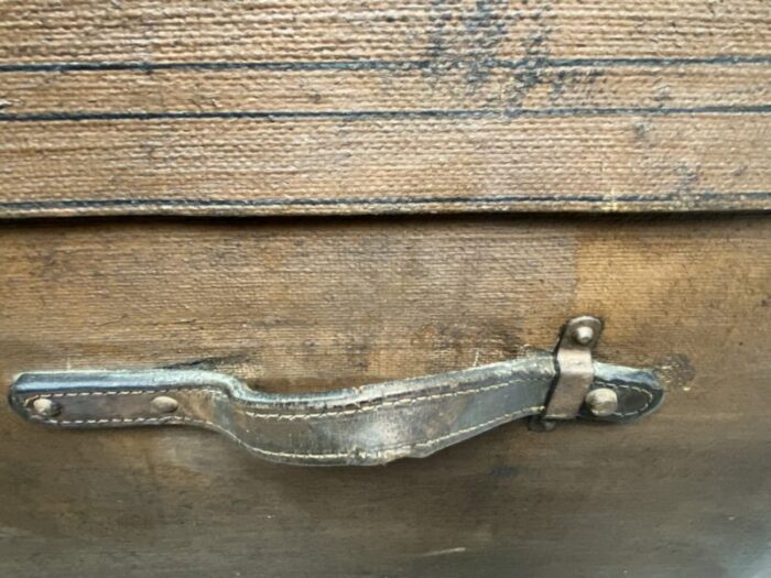 large old travel trunk chest coffee table 1900s 12