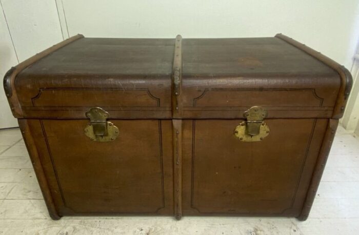 large old travel trunk chest coffee table 1900s 8