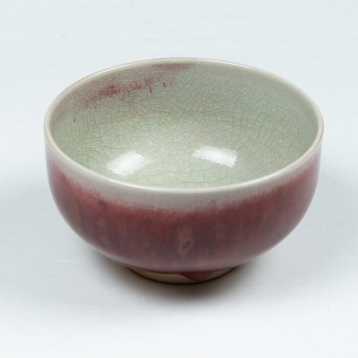 late 20th century korean porcelain cinnabar chawan 6137