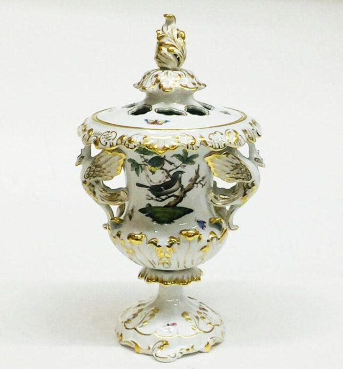 lidded vase with swan handles from herend rothschild 4