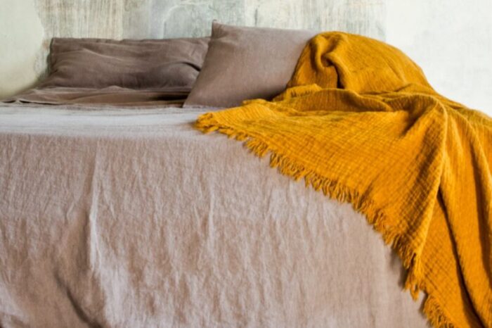 linen tasseled throw blanket by once milano 2