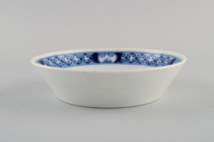 meissen bowl in hand painted porcelain 4