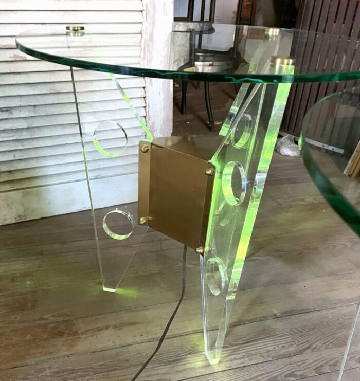 mid 20th century dorothy thorpe illuminated pair sideend tables lucite base round glass top 7991