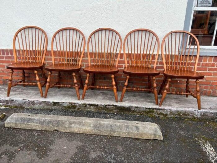 mid 20th century vintage seely furniture set of five solid cherry dining chairs 8315