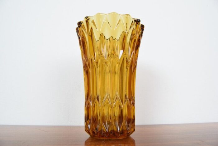 mid century glass vase 1960s 3