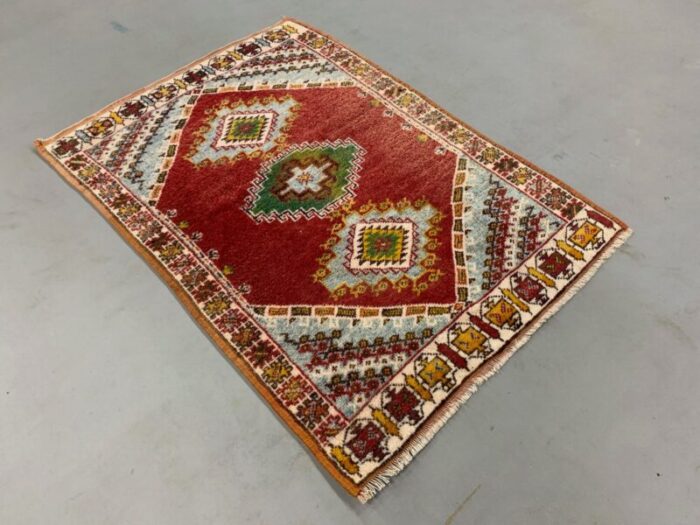 moroccan berber tazenakht rug in red blue 2