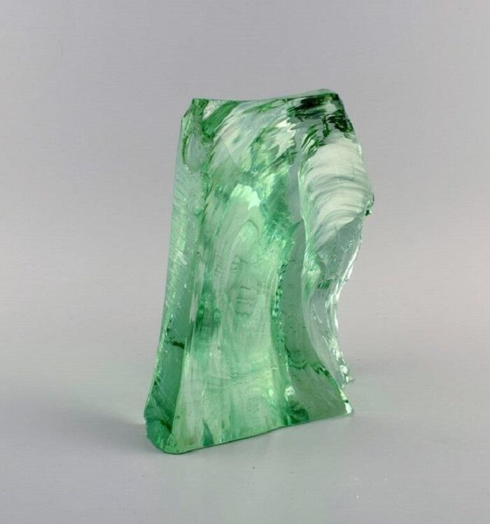 mouth blown glass block by vicke lindstrand for kosta boda 7 scaled