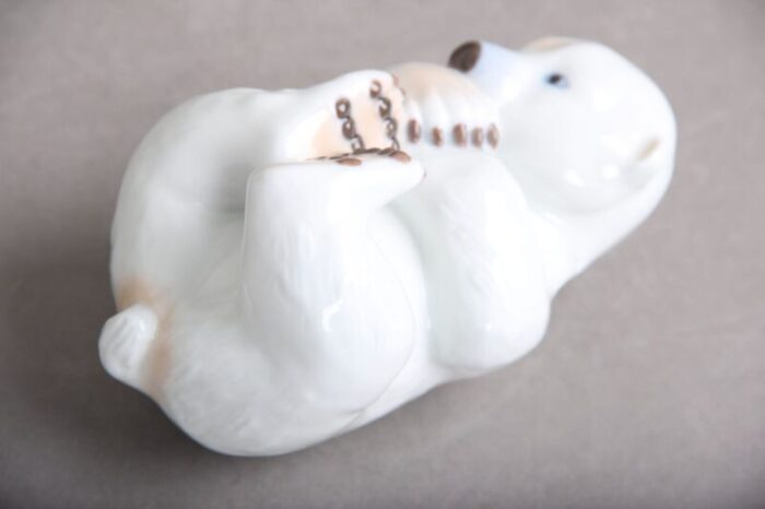 polar bear cub model 538 by merete aergaard for royal copenhagen 5