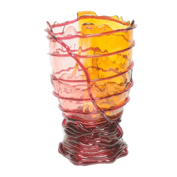 pompitu ii extracolor vase by gaetano pesce for fish design 2