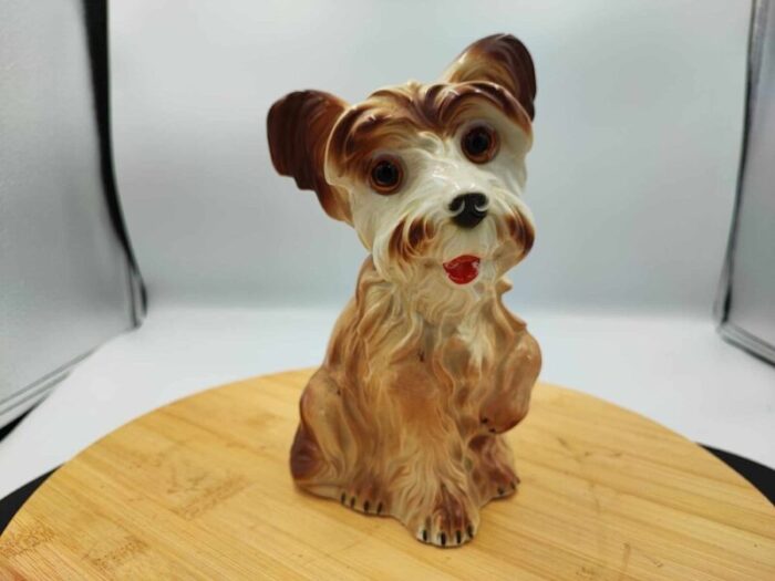 porcelain figure of a dog from lippelsdorf 1970s 1