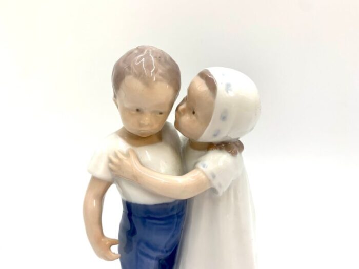 porcelain figurine of children from bing grondahl denmark 1970 80s 3