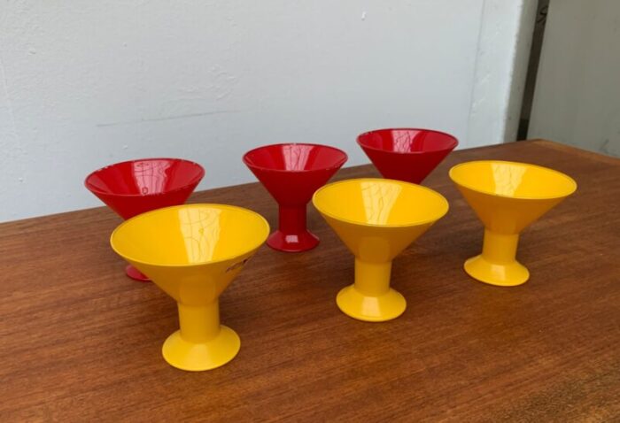 postmodern glass bowls from joy set of 3 8