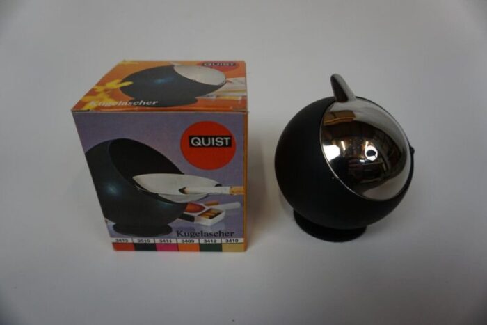 quist ball ashtray 1